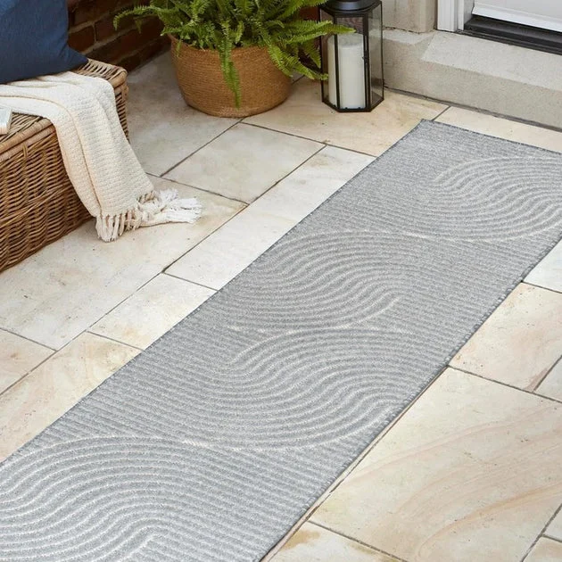 Hallie High-Low Minimalist Curve Geometric 2' x 8' Indoor/Outdoor Runner Rug - Light Blue/Cream