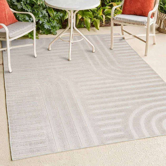 Anders High-Low Mid-Century Modern Arch Stripe Two-Tone 5' x 8' Indoor/Outdoor Area Rug - White/Cream
