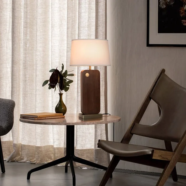 Table Lamp Laurel 1 Lamp Dark Walnut/Weathered Brass White Cotton Linen Steel/Wood