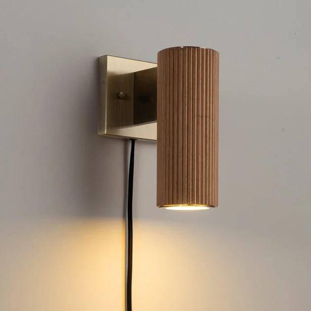 Sconce Tambo Peter Morelli 1 Lamp Natural Ash/Weathered Brass Acrylic Diffuser