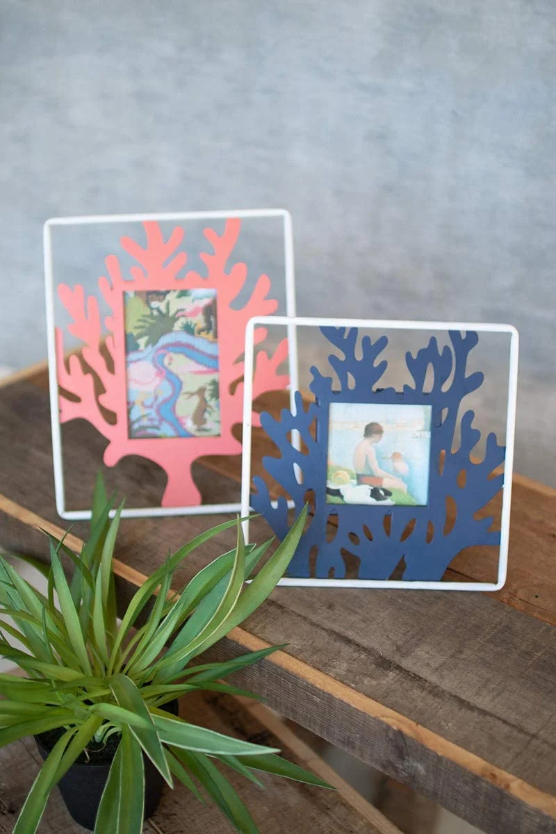 Kalalou CHW1192 Painted Metal Coral Photo Frame