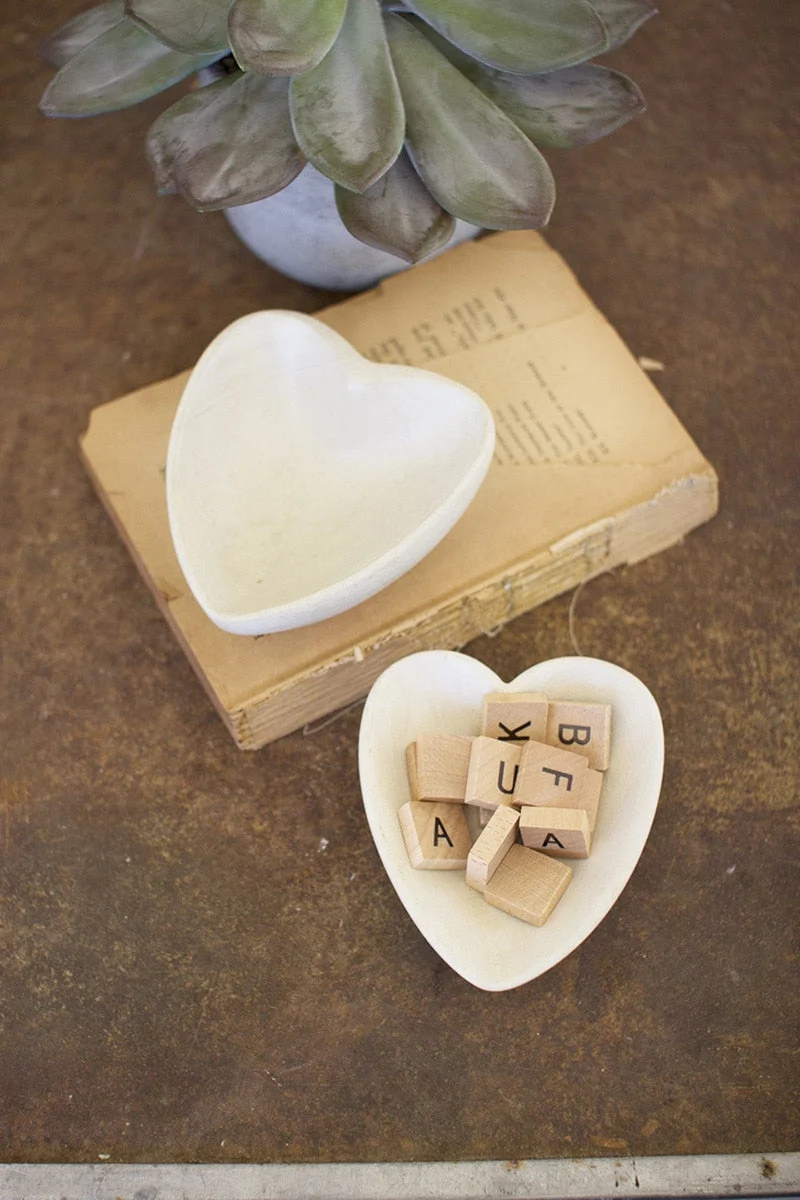 White Stone Heart Bowl – 4" Wide Handcrafted Decorative Dish by Kalalou