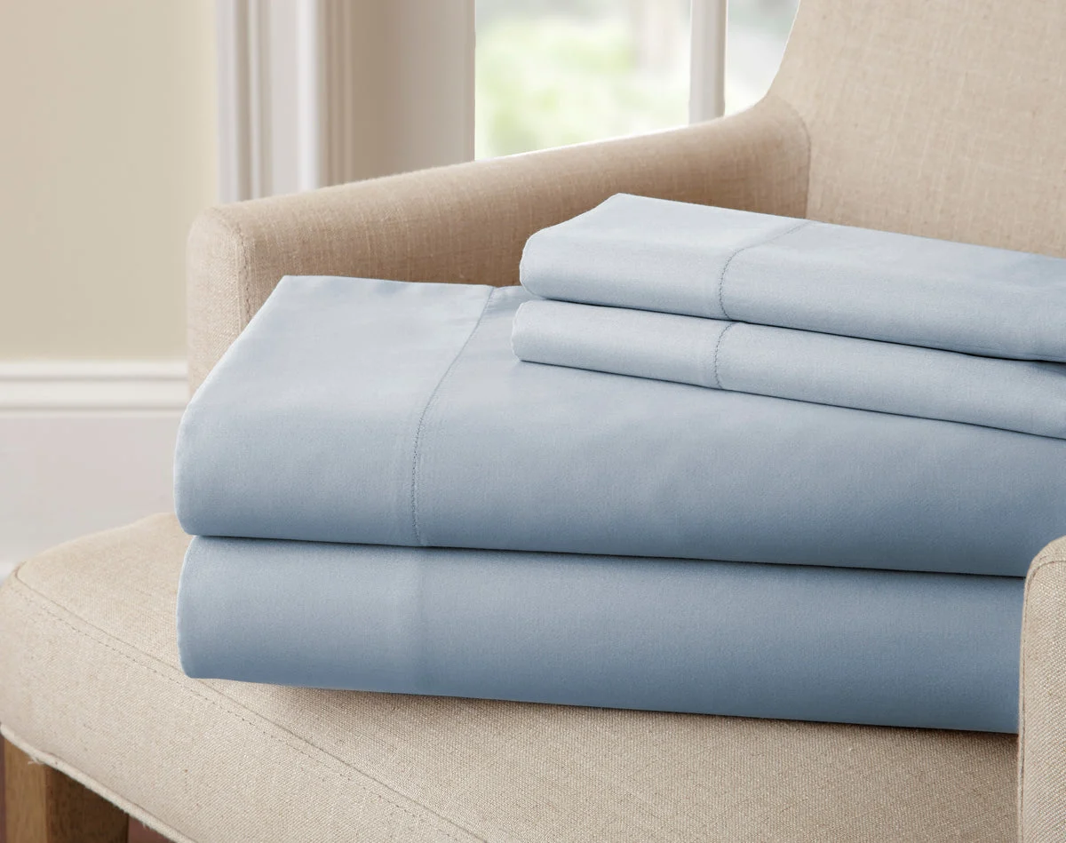 The Urban Port Sassuolo 4 Piece Bamboo Rich Queen Size Sheet Set with 220 Thread Count, Light Blue