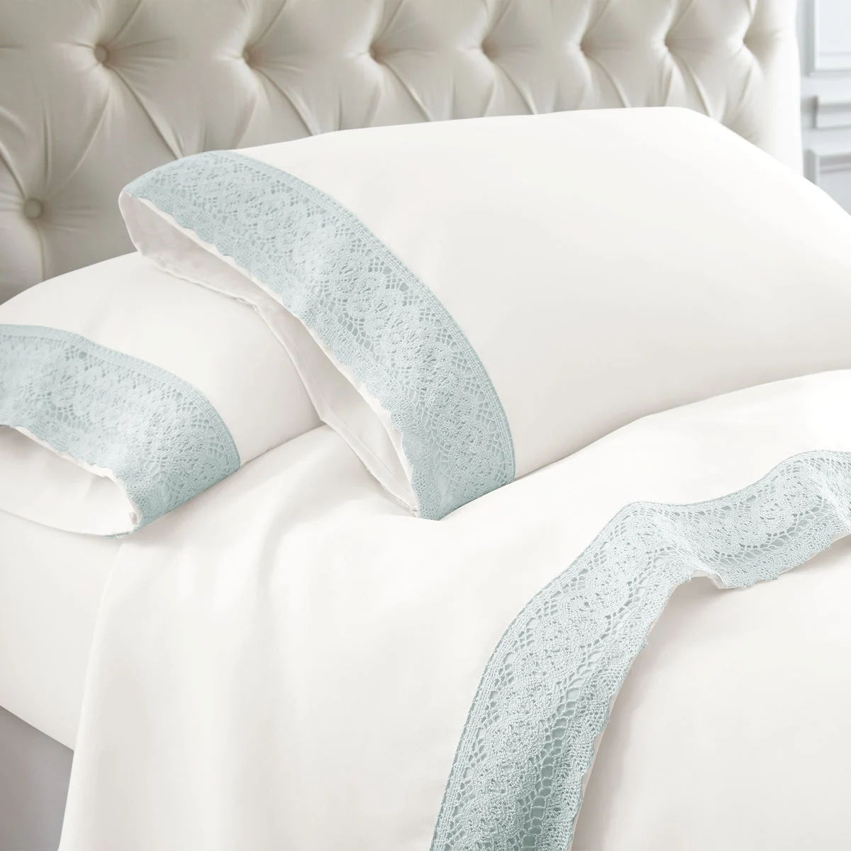 Udine 4 Piece King Size Sheet Set with Crochet Lace The Urban Port, White and Blue