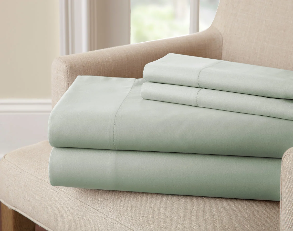 The Urban Port Sassuolo 4 Piece Bamboo Rich King Size Sheet Set with 220 Thread Count, Sage Green