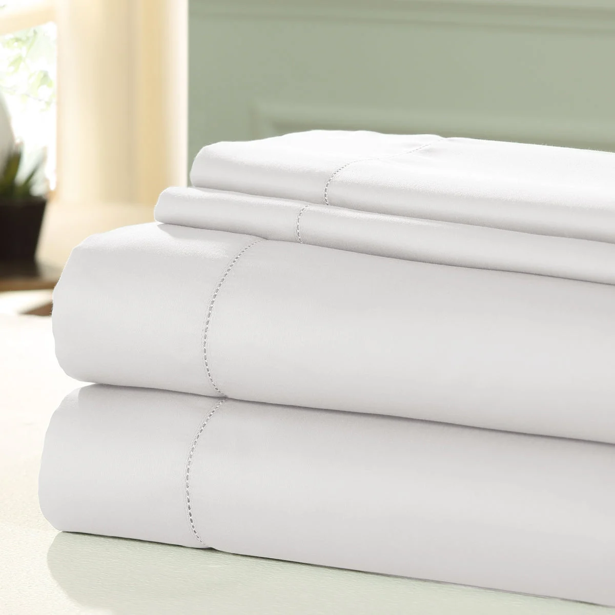 Nancy 4 Piece 1200 Thread Count Twin Size Cotton Sheet Set The Urban Port, White