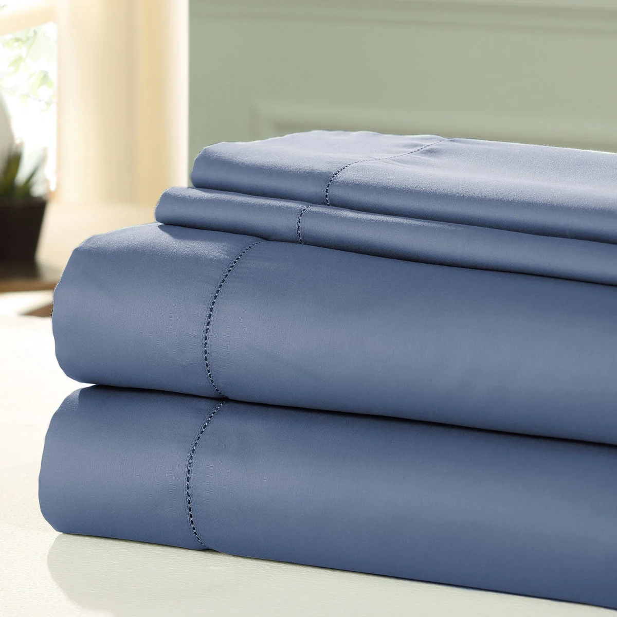 Nancy 4 Piece 1200 Thread Count Twin Size Cotton Sheet Set The Urban Port, Dark Blue