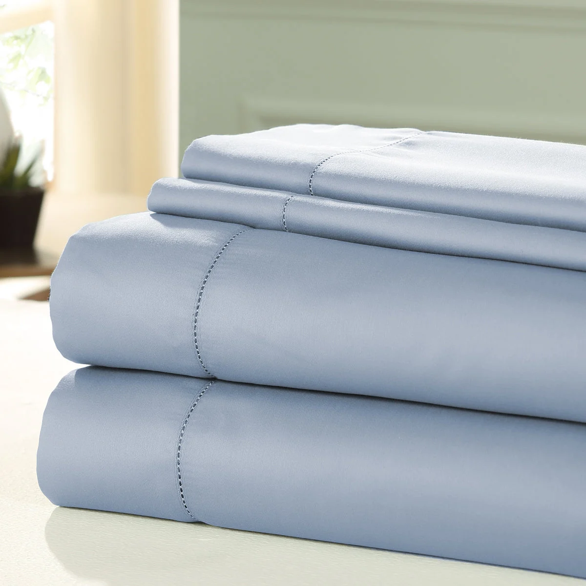 Nancy 4 Piece 1200 Thread Count King Size Cotton Sheet Set The Urban Port, Light Blue