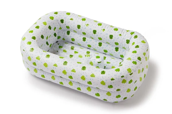 Mommy’s Helper Inflatable Bath Tub Froggie Collection, White/Green, 6-24 Months