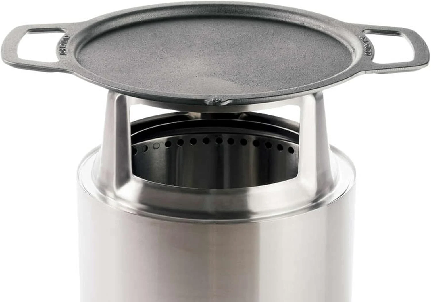 Solo Stove Ranger Griddle + Hub, Cast Iron Cookware with Stainless steel Hub for 6.5” Elevation, Addition to Ranger fire pit, Weight: 14.5lbs, Cooking surface diameter 14.25″
