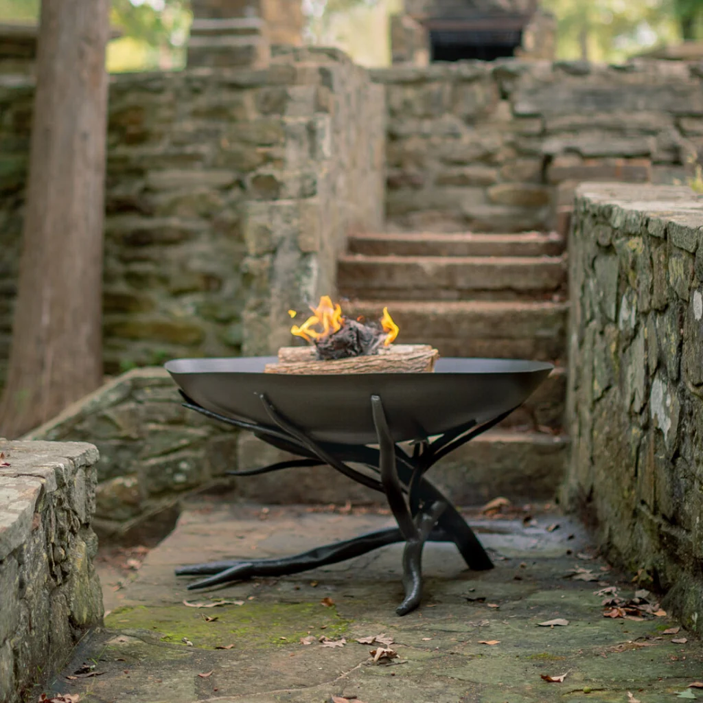 Stone County Ironworks Sycamore 30" Natural Black Outdoor Wood-Burning Fire Pit With Copper Iron Accent