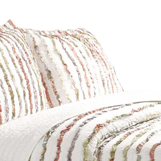Benzara Drin Fabric 3 Piece King Quilt Set with Frayed Stripes Pattern, Off White
